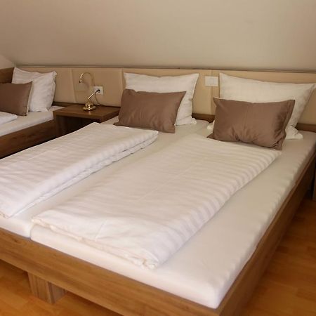 Homestay Sres Mlaka pri Kranju Kültér fotó