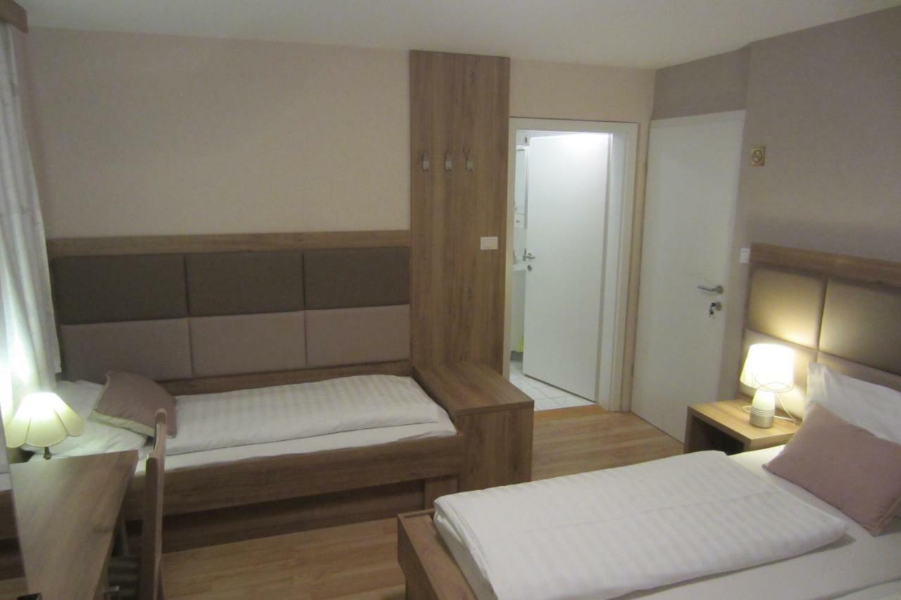 Homestay Sres Mlaka pri Kranju Kültér fotó